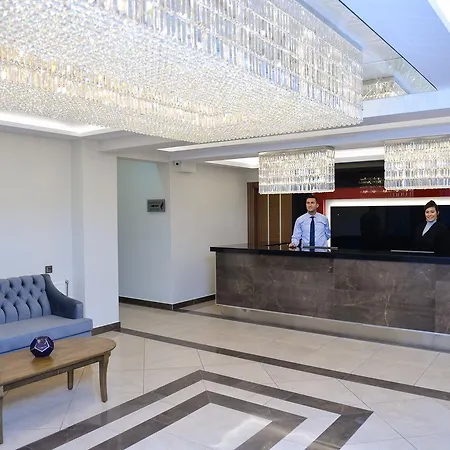 Ξενοδοχείο Tuna Rezi̇dans *