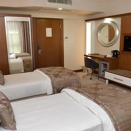 Ξενοδοχείο Tuna Rezi̇dans *