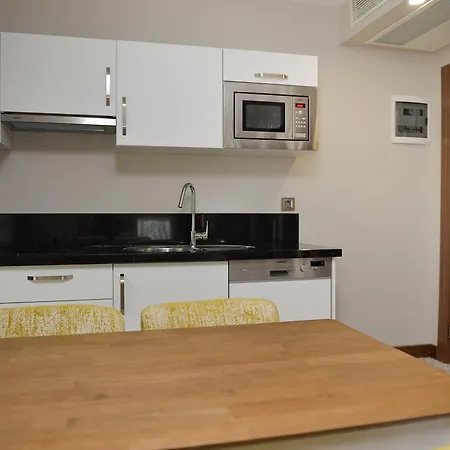 Ξενοδοχείο Tuna Rezi̇dans *