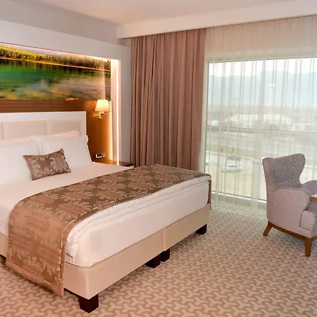 Ξενοδοχείο Tuna Rezi̇dans *