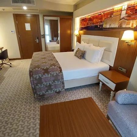 Ξενοδοχείο Tuna Rezi̇dans *